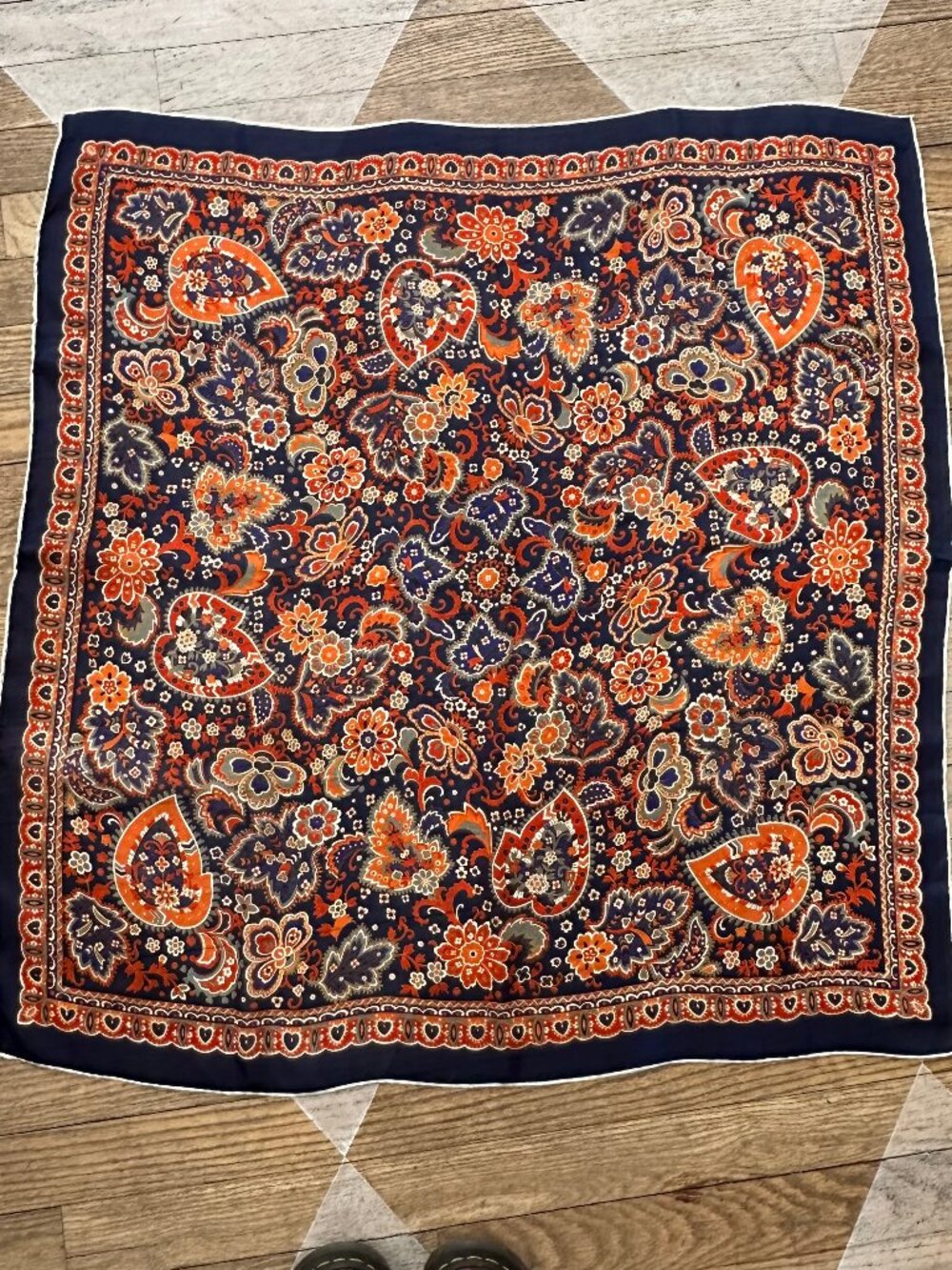 ✨🧡 Vintage 100% Silk Gauze Scarf Paisley Navy Orange 29” Square | Hand Rolled ✨
